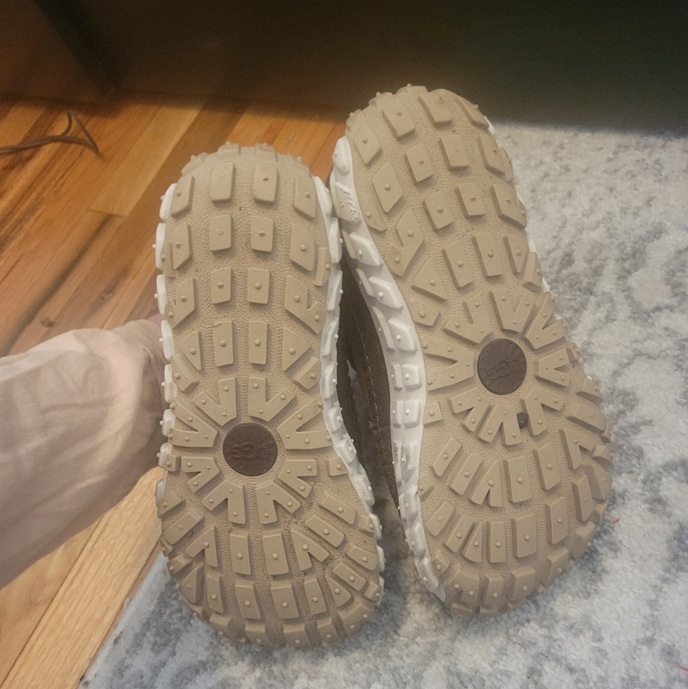 UGG Venture Daze Clog - Picture 3 of 3